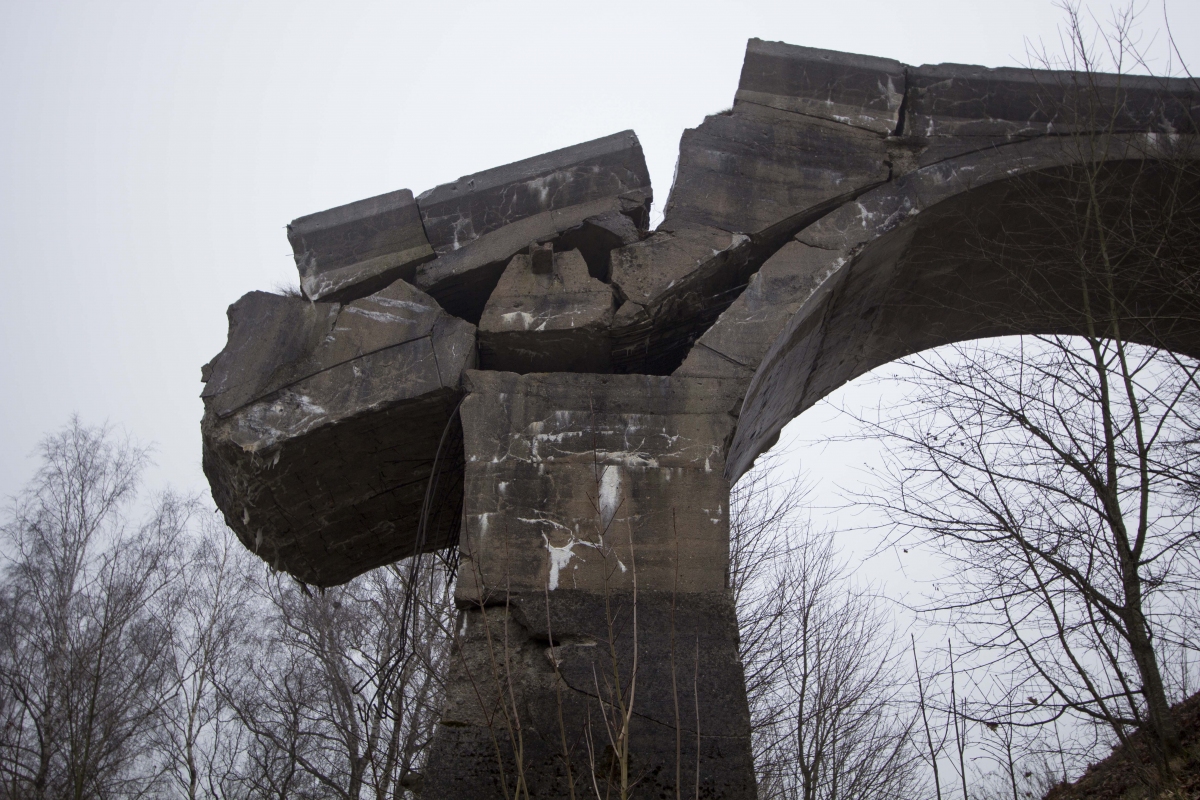 Krukliankų tilto griuvėsiai
